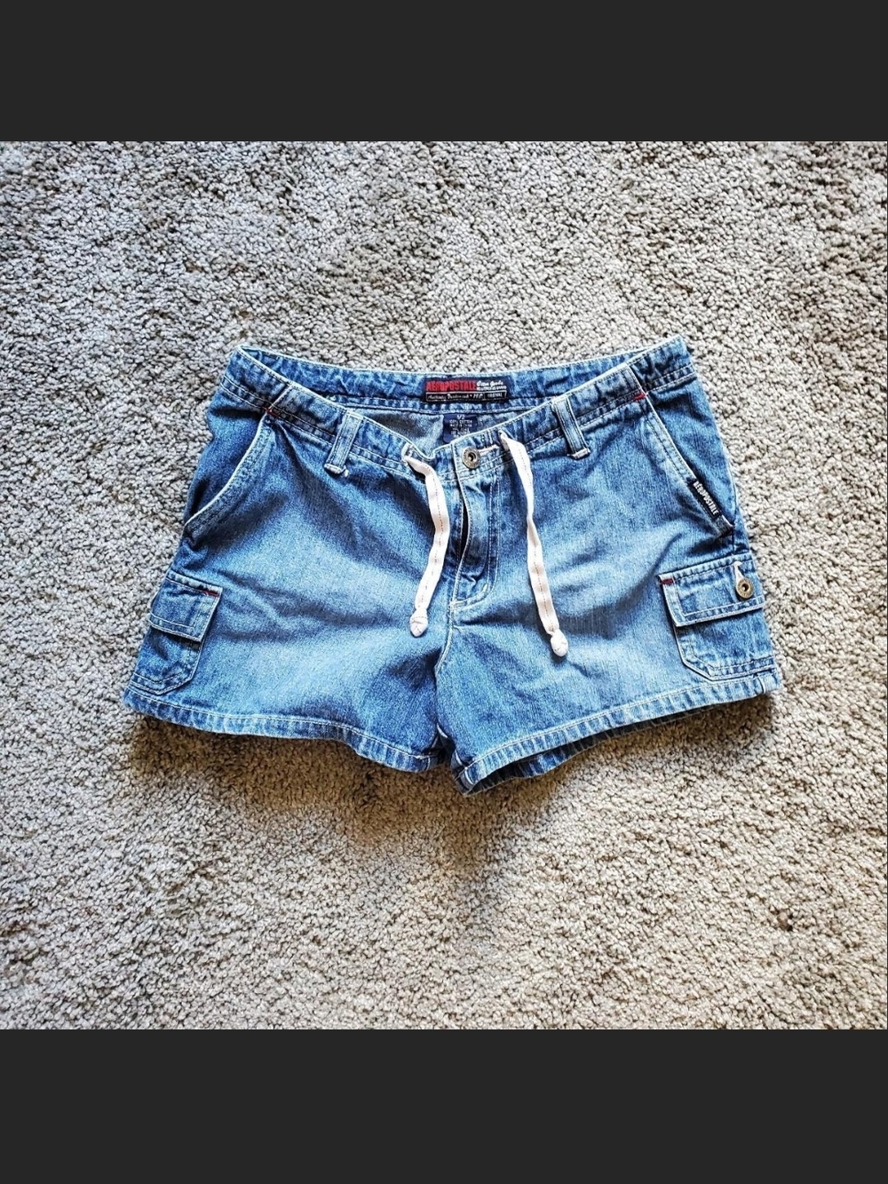 Vintage Aeropostale Light Blue Denim Cargo Shorts with Drawstring Size 1/2